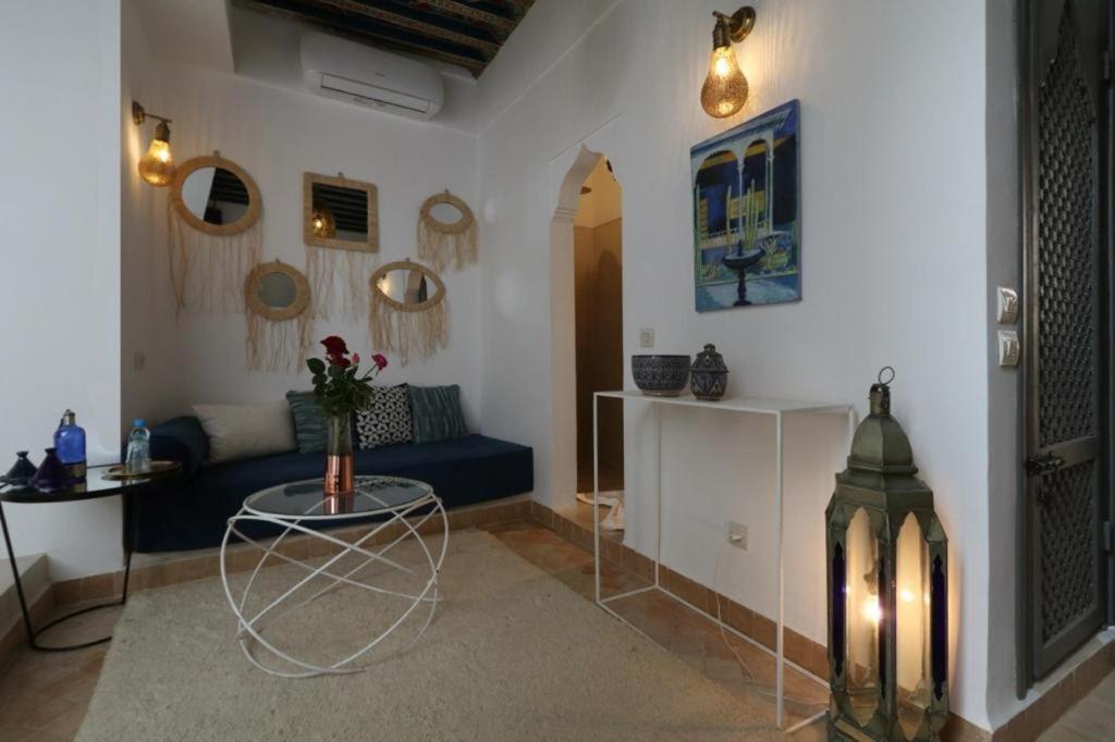 Riad 103 Medina Pool And Hammam マラケシュ エクステリア 写真
