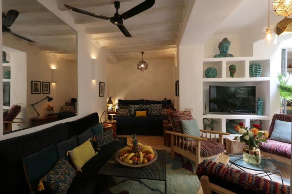 Riad 103 Medina Pool And Hammam マラケシュ エクステリア 写真