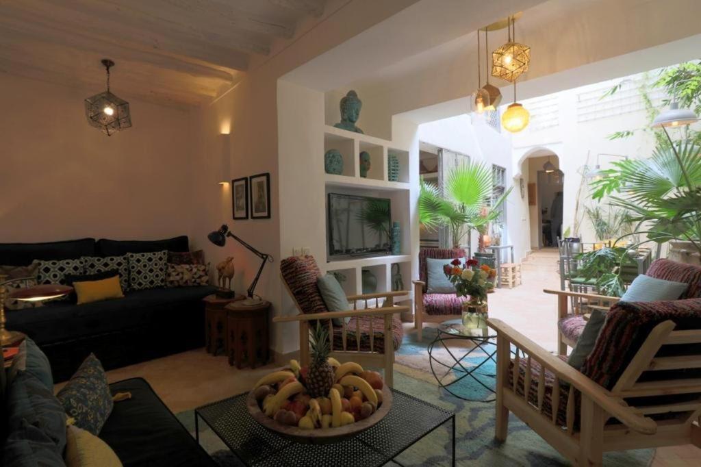 Riad 103 Medina Pool And Hammam マラケシュ エクステリア 写真