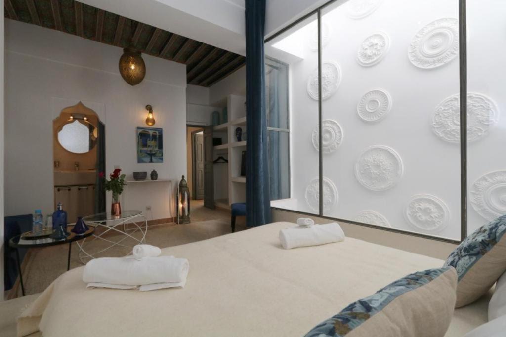 Riad 103 Medina Pool And Hammam マラケシュ エクステリア 写真