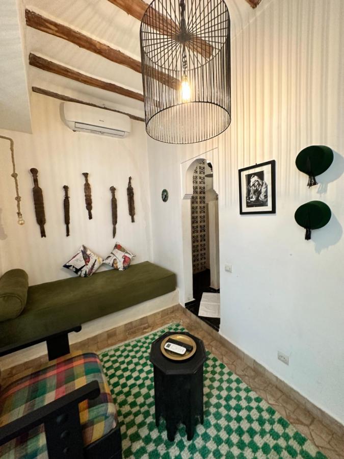 Riad 103 Medina Pool And Hammam マラケシュ エクステリア 写真